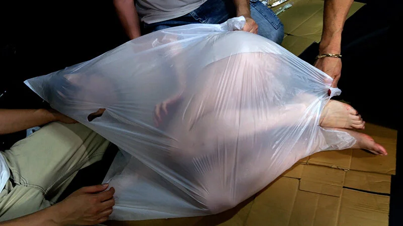 雅子りな ビニール袋 拉致