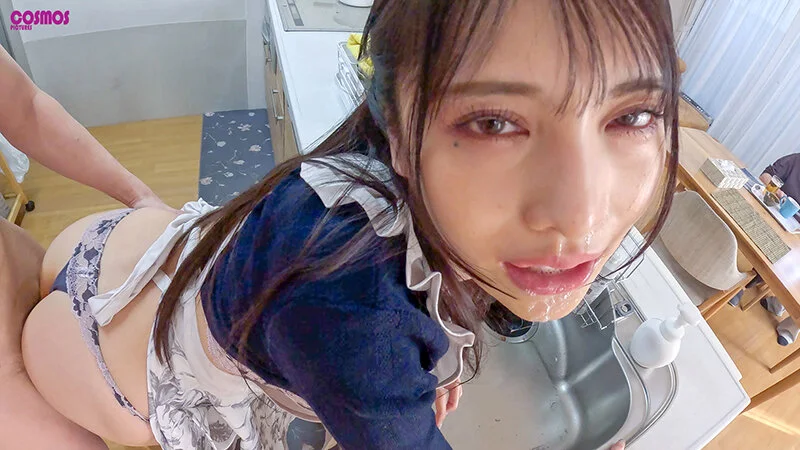 花衣つばき 立ちバックSEX カメラ目線