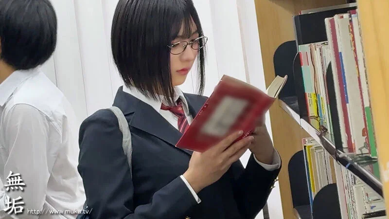 虹村ゆみ 図書館 読書